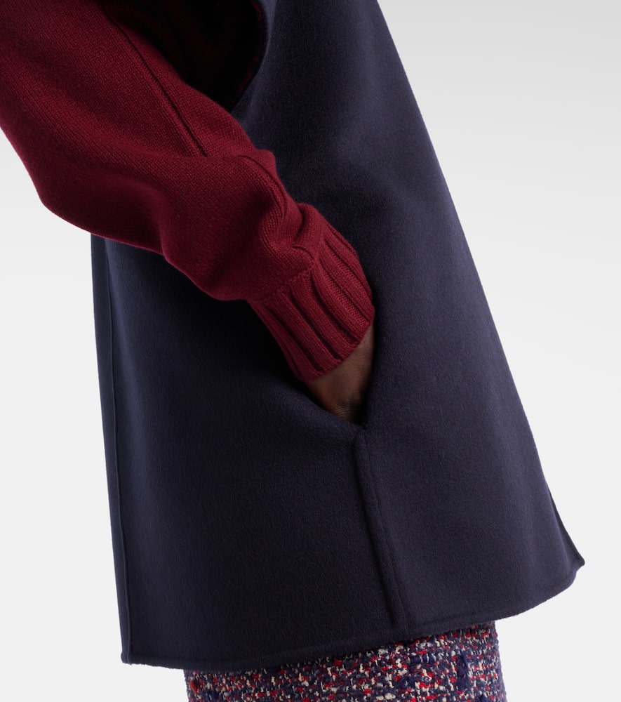 Gucci Single-breasted Wool Cape In Blue