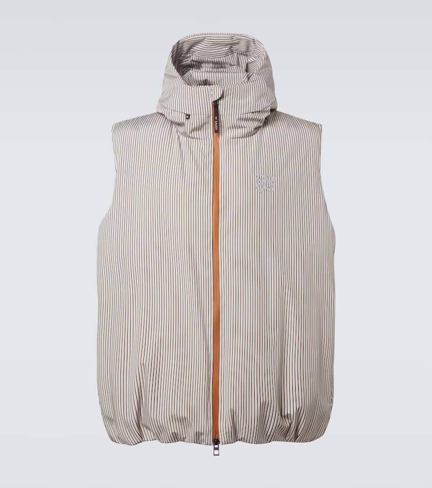 Loewe X On Striped Technical Puffer Vest In Gray