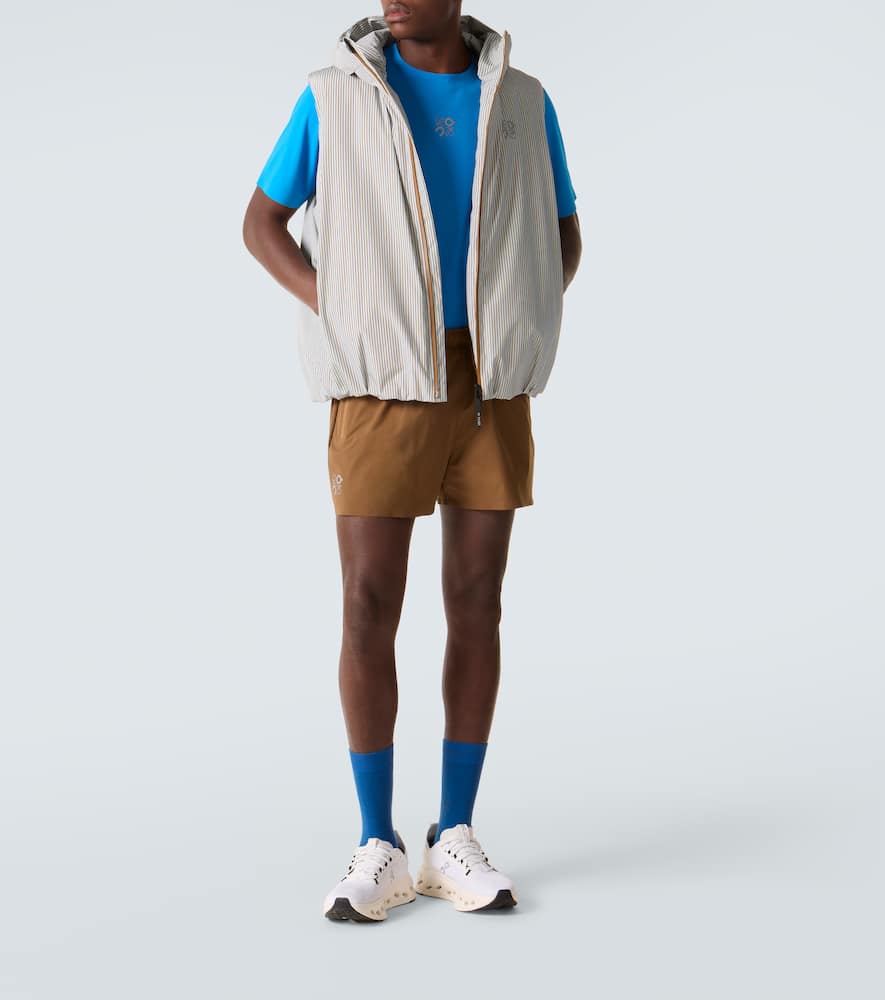 Loewe X On Striped Technical Puffer Vest In Gray