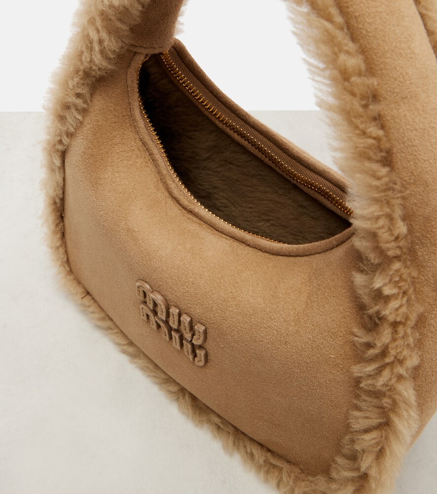  Miu Miu Miu Miu Henkeltasche Wander Aus Veloursleder 
