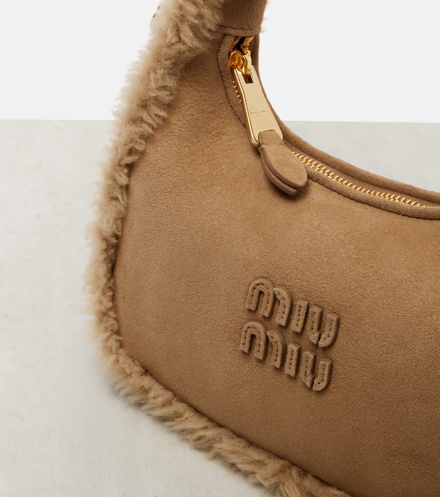  Miu Miu Miu Miu Henkeltasche Wander Aus Veloursleder 