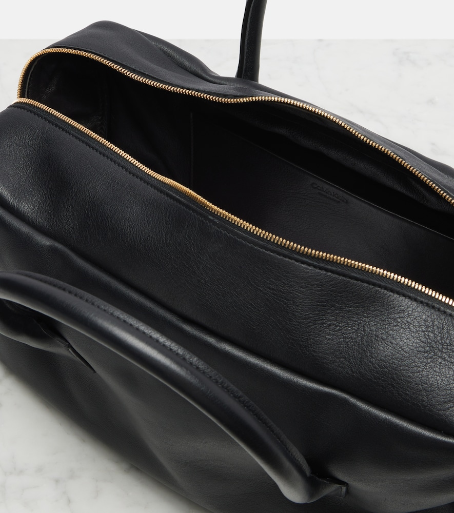  Calvin Klein Collection Calvin Klein Collection America Medium Leather Tote Bag 