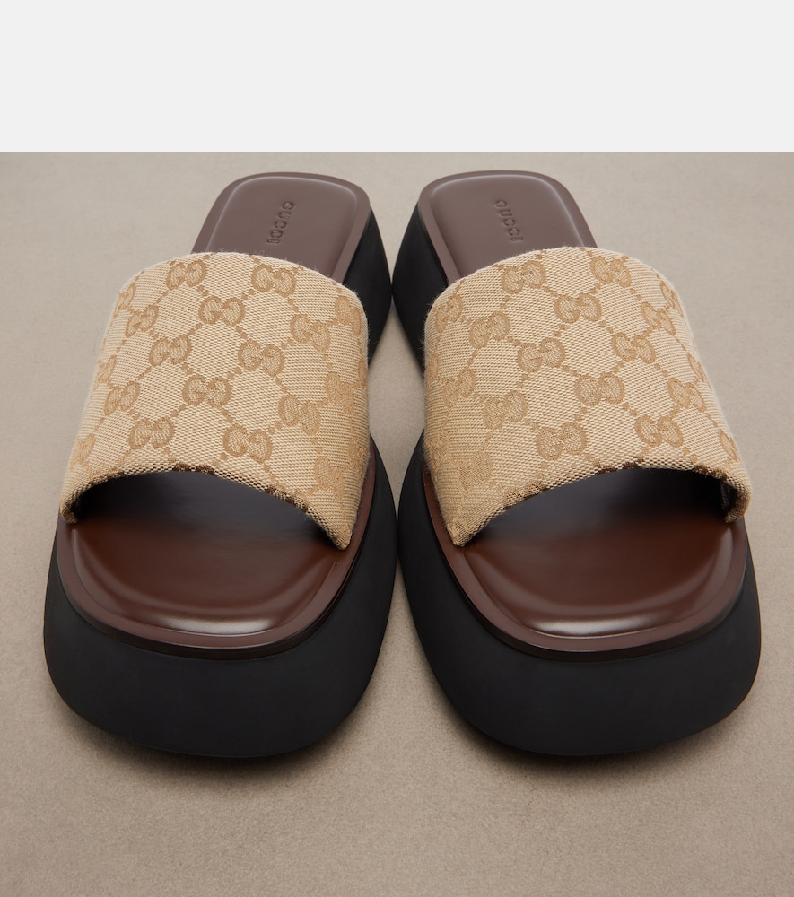  Gucci Gucci Gg Canvas Platform Slides 