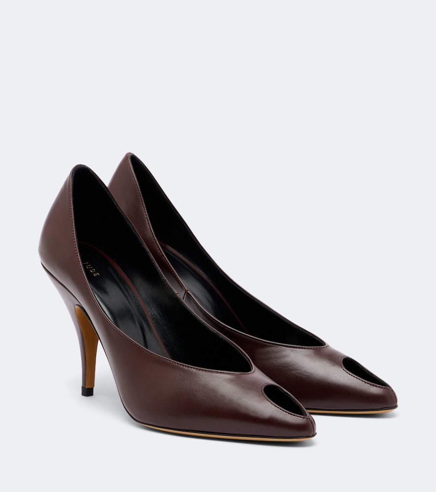 Jude Icon Leather Peep-toe Pumps In Burgundy
