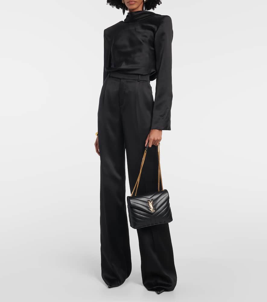 Saint Laurent Chevron Quilted Shoulder Bag With Chain Strap In Black