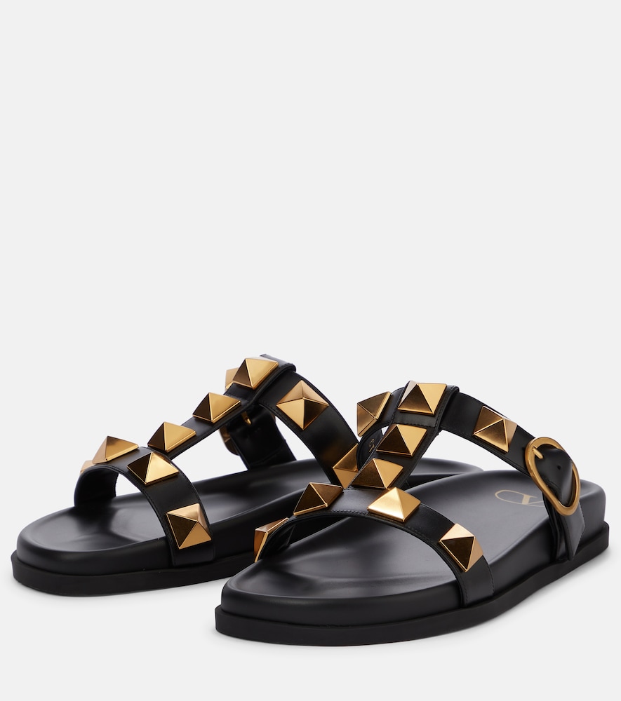  Valentino Garavani Valentino Garavani Roman Stud Leather Slides 