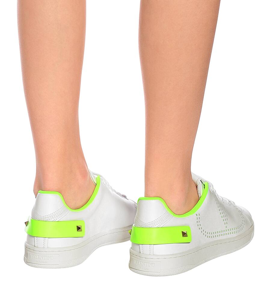 VALENTINO BACKNET LEATHER SNEAKERS,P00438284