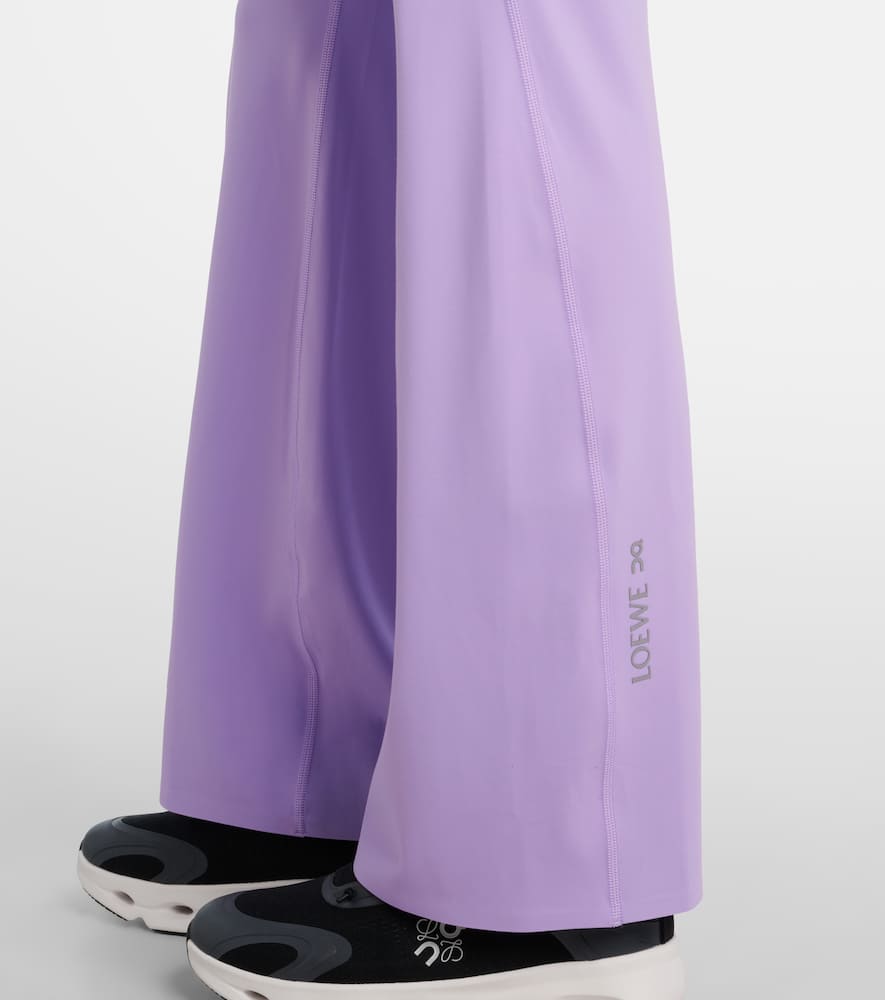 Loewe X On High-rise Flared Leggings In Purple