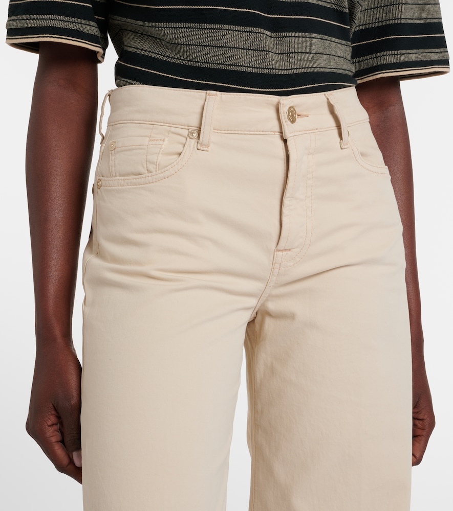 Lotta Wide-Leg Jeans