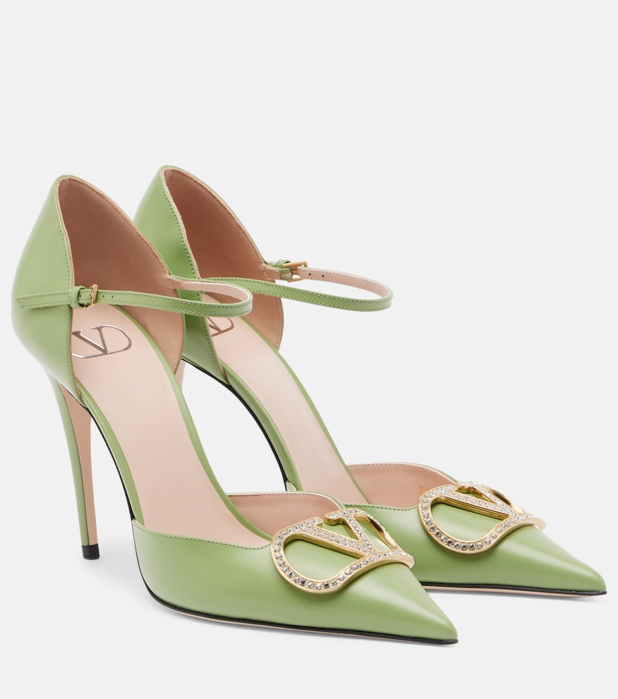 Pumps D'Orsay VLogo aus Leder mit Kristallen