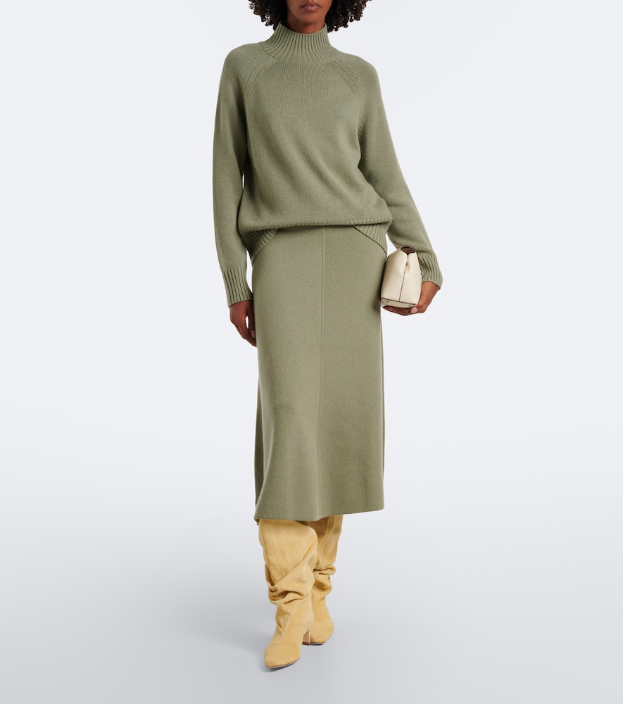 And Cashmere Turtleneck Sweater