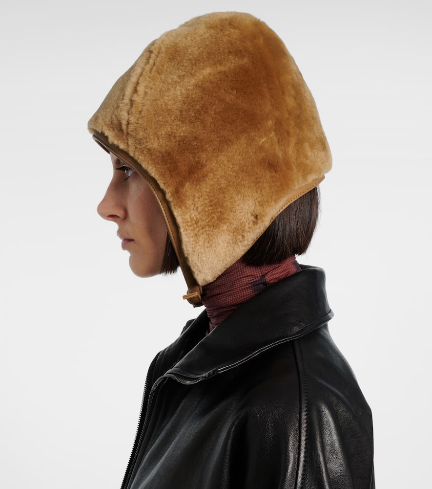 Acne Studios Belmer Leather-trimmed Shearling Hat In Brown