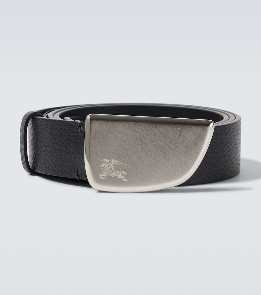 Burberry Shield Ekd Leather Belt In Black