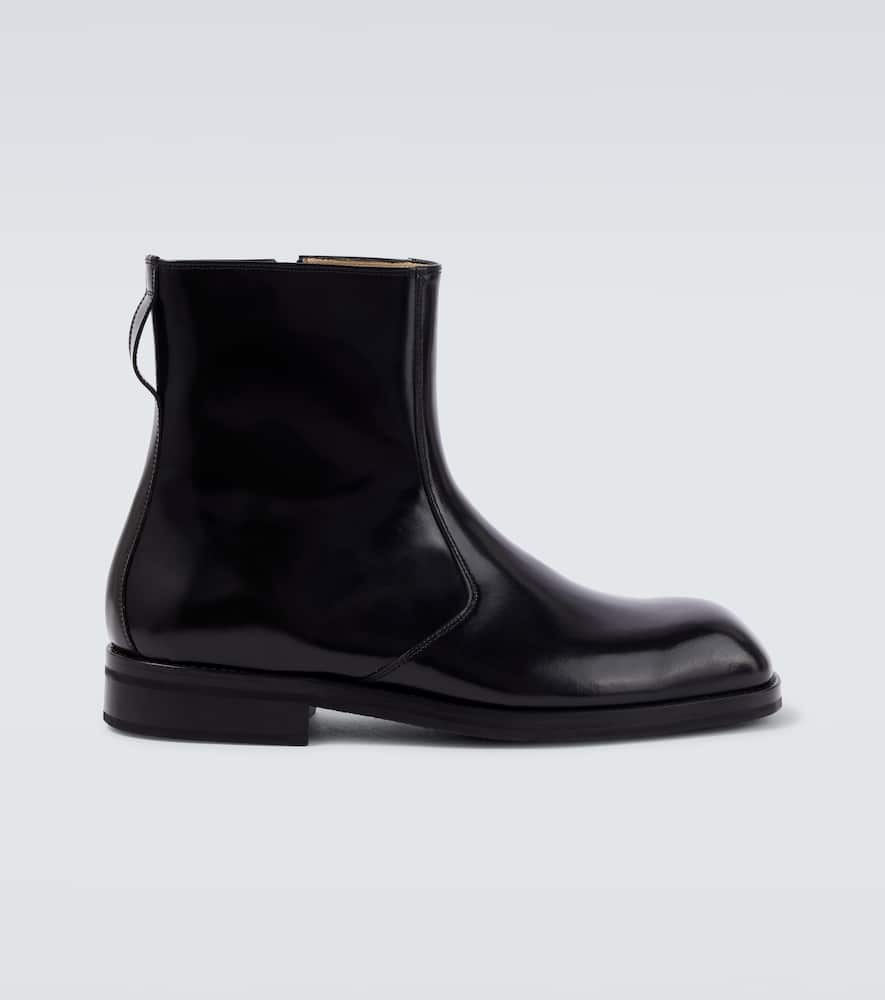 Lemaire Men Leather Ankle Boots In Multi
