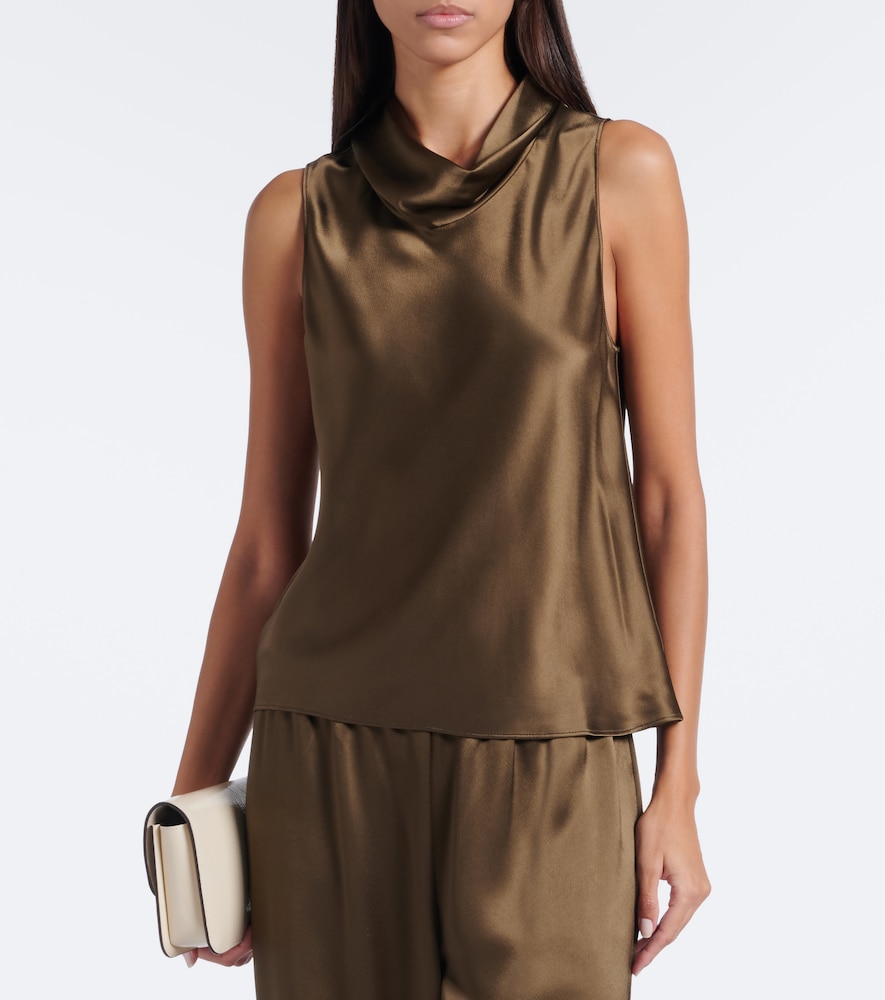 Barb Top