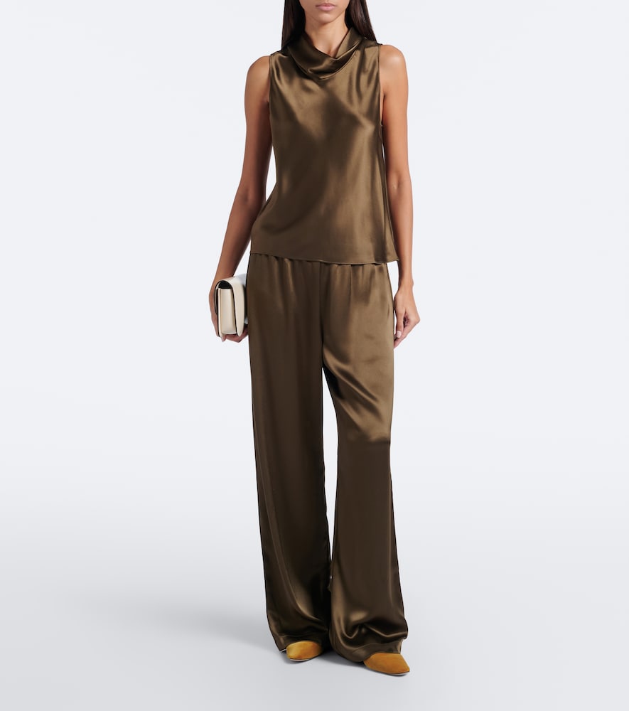 Barb Top