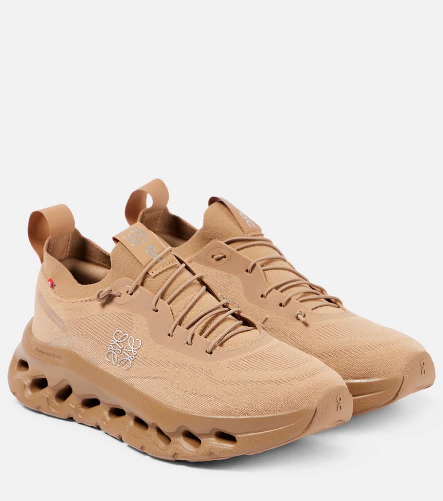 x On Cloudtilt sneakers