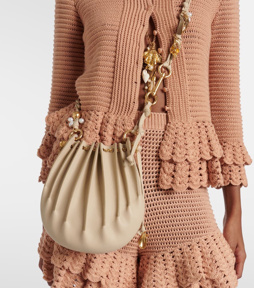 Chloé Sea Treasures Embellished Pleated Leather Shoulder Bag In Deep Ivory 22j
