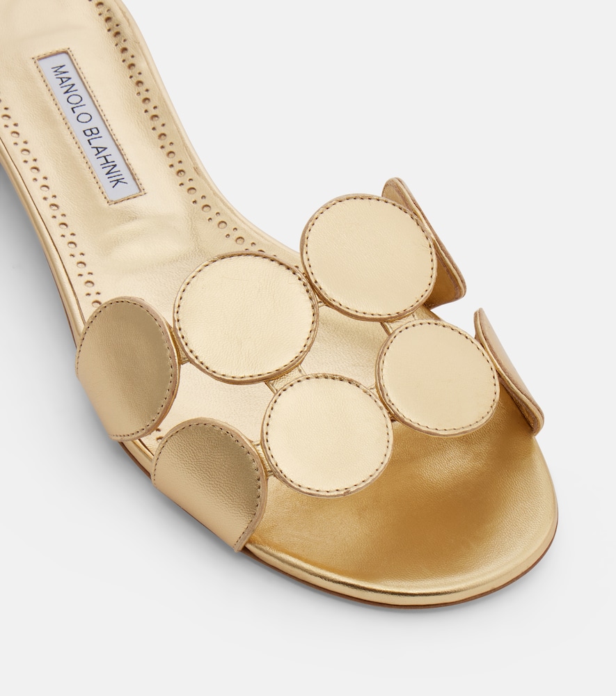  Manolo Blahnik Manolo Blahnik Haribalmuflat Metallic Leather Slides 