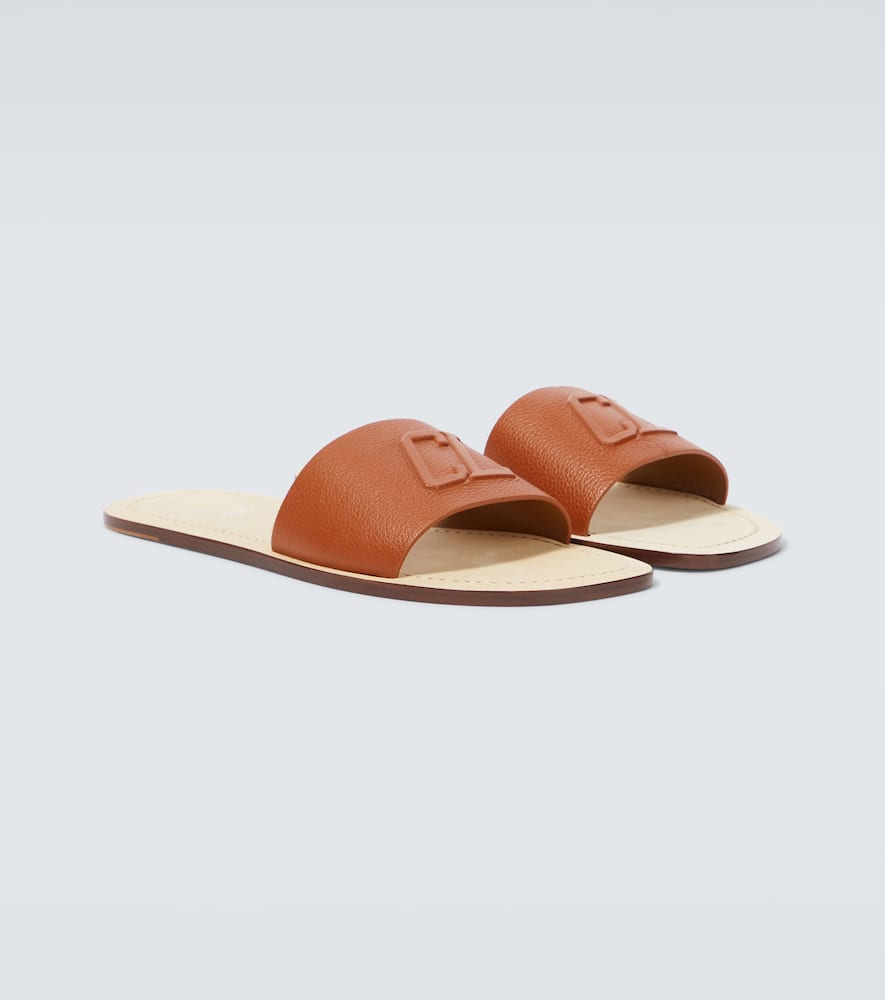 Shop Christian Louboutin Varsicool Leather Slides In Coconut