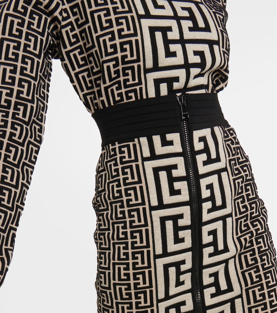 Balmain Pencil Skirt In Monogram Knit In Black