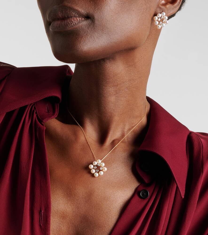 Mateo Cluster 14kt Gold Pendant Necklace With Pearls And Diamonds In Gold