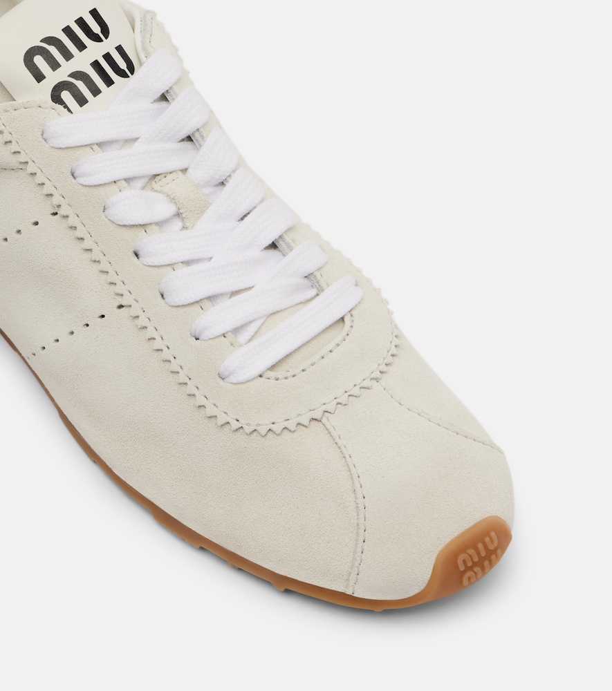  Miu Miu Miu Miu Sneakers Plume Aus Veloursleder 