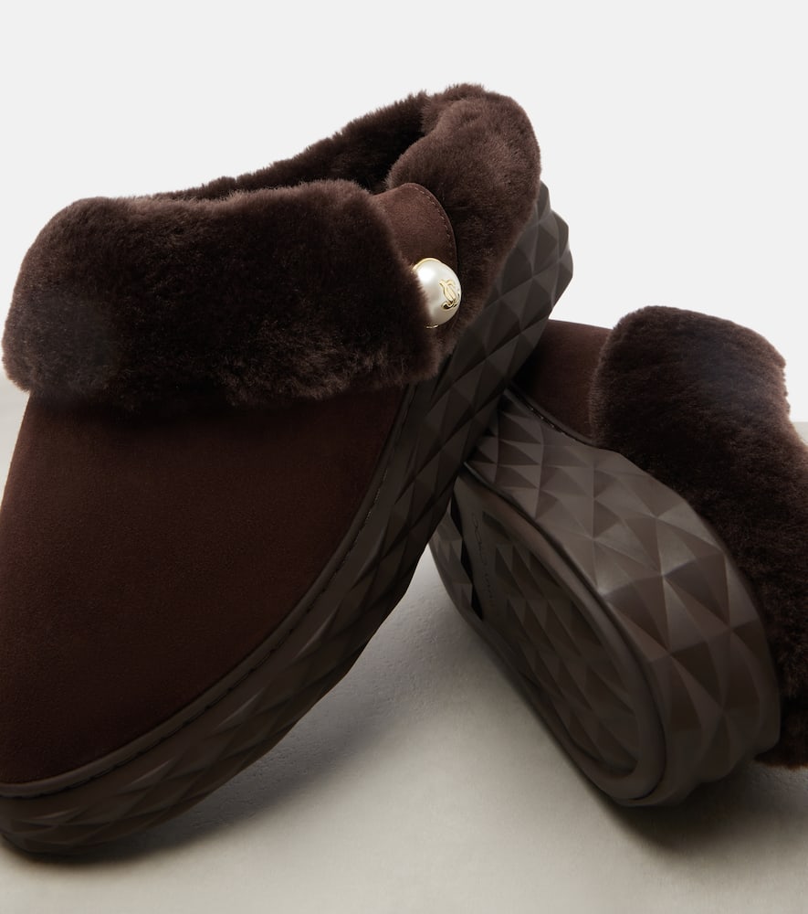 Jimmy Choo Slippers Diamond Maxi Mule F Aus Veloursleder In Brown