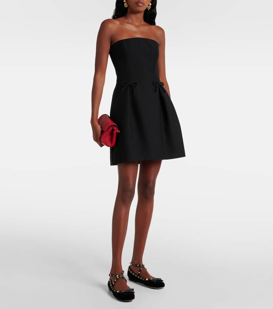 Valentino Rockstud Strappy Ballets In Schwarz