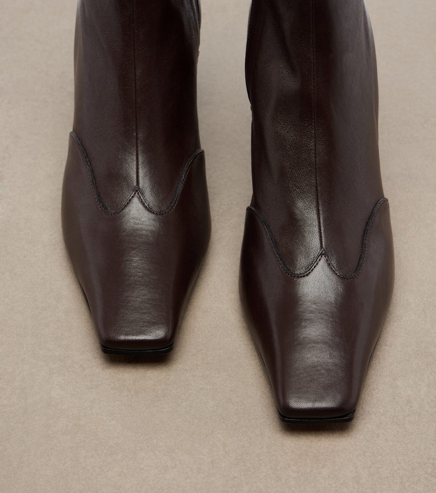 Nevada Leather Ankle Boots