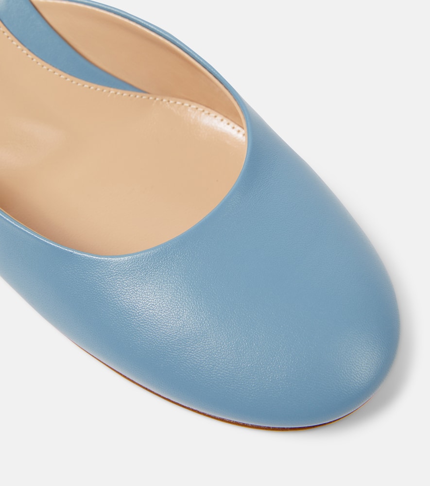Gianvito Rossi Tivoli Leather Mules In Blue