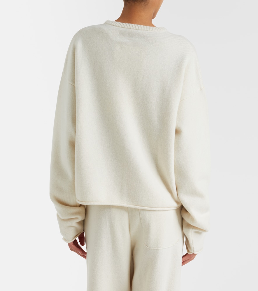  Extreme Cashmere Extreme Cashmere Nâ°426 Comfy Cashmere-blend Sweater 