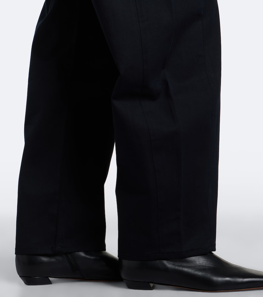 Luna Barrel-Leg Jeans