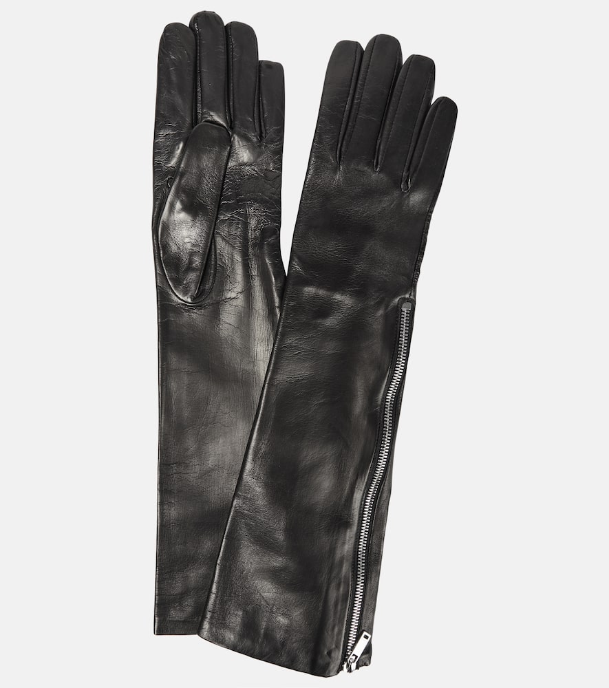 Leather gloves