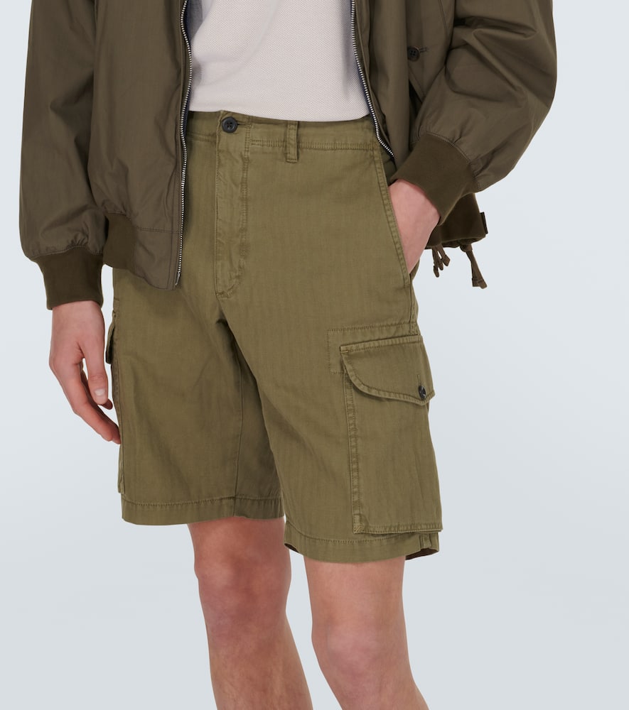 Shop Incotex Cotton And Linen Cargo Shorts In Green