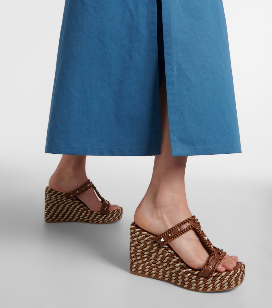 Garavani Rockstud Wedge