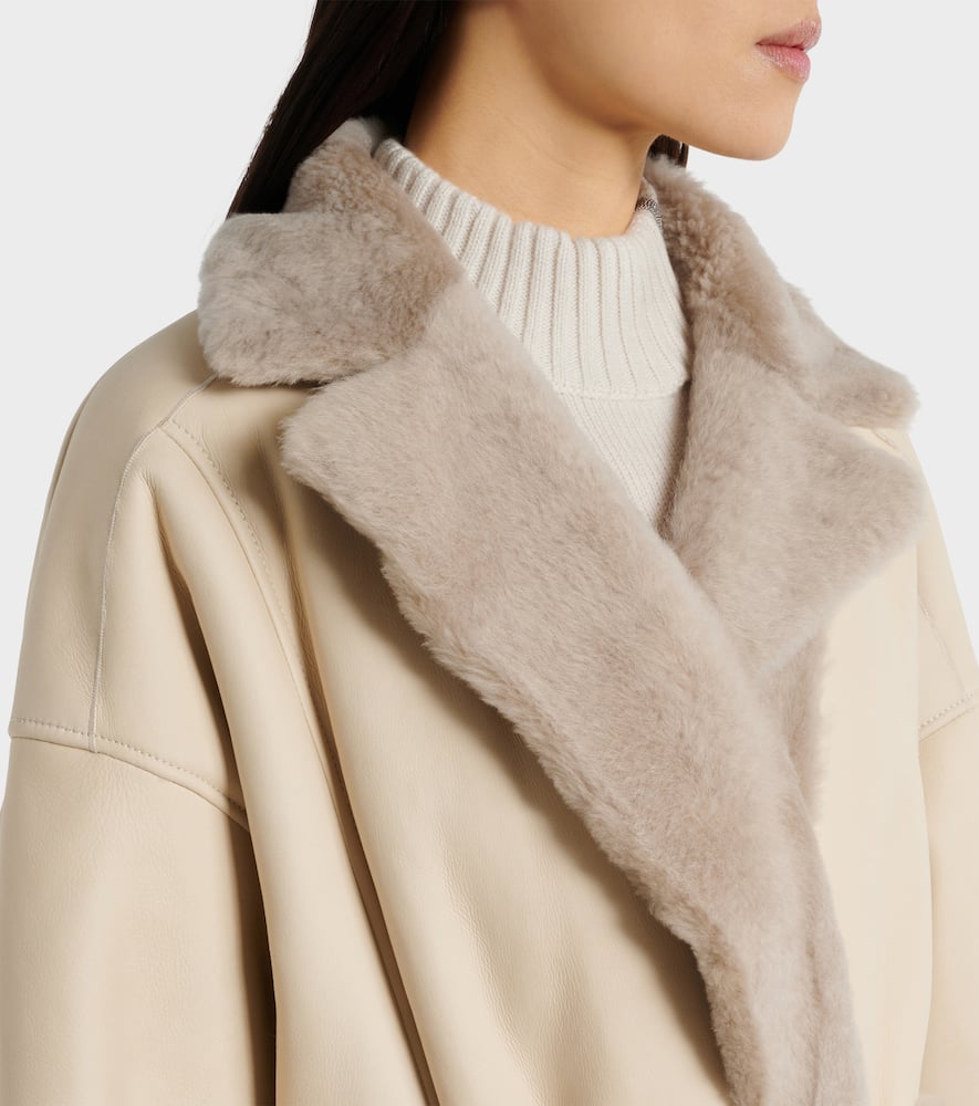 Brunello Cucinelli Reversible Shearling Coat With Shiny Detailing In Beige