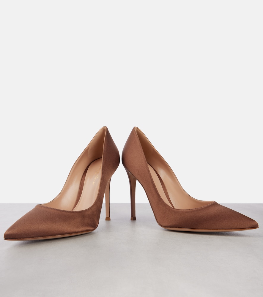  Gianvito Rossi Gianvito Rossi Pumps Gianvito 105 Aus Satin 
