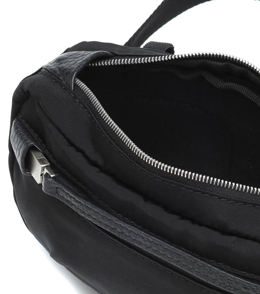 alyx 尼龙腰包 in black