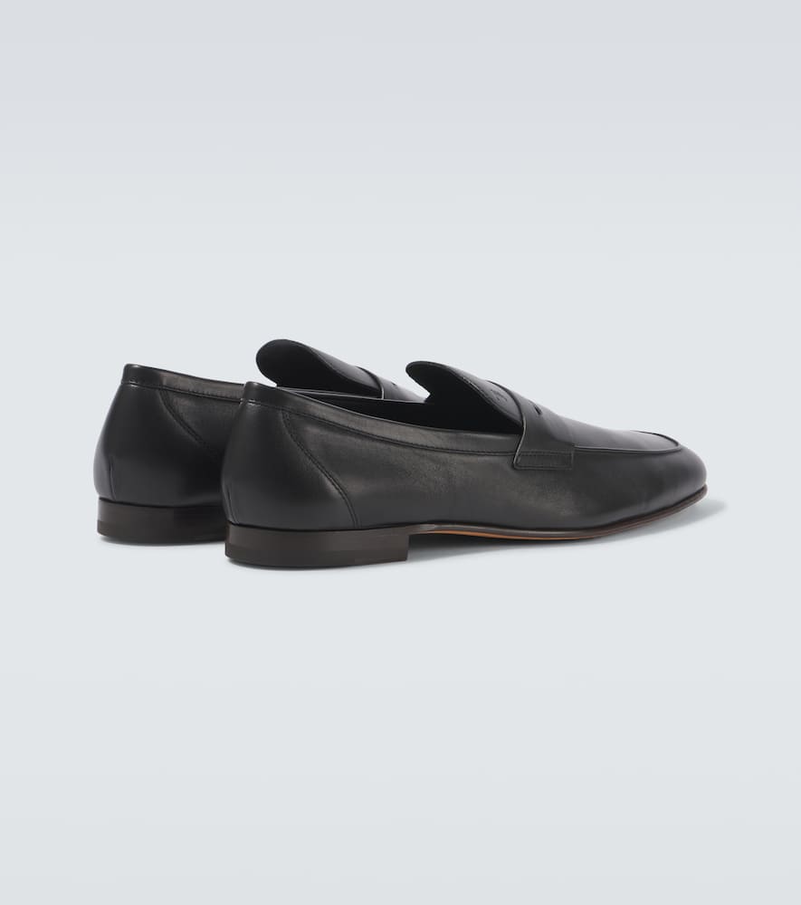 Tod's Pointed Toe Slip-on Loafers With Cut-out Detail In Black