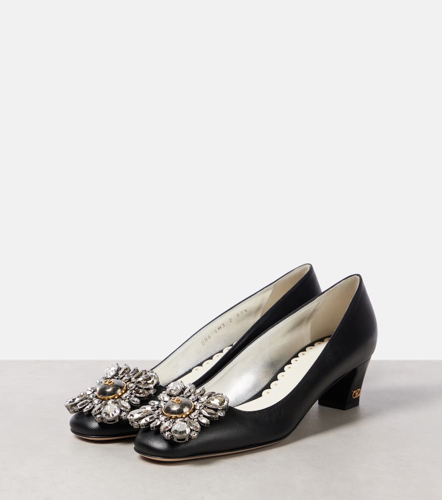 Valentino Verzierte Pumps Embellished 45 Aus Leder In Schwarz