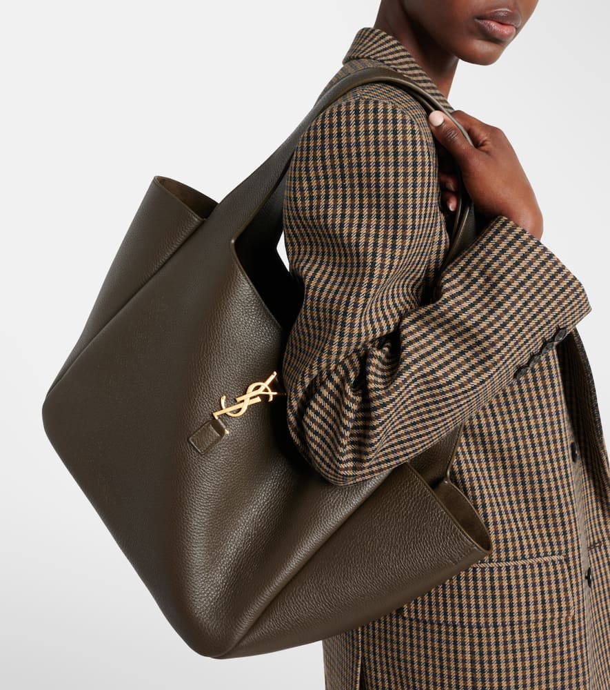 Saint Laurent Le 5 À 7 Bea Leather Tote Bag In Grey