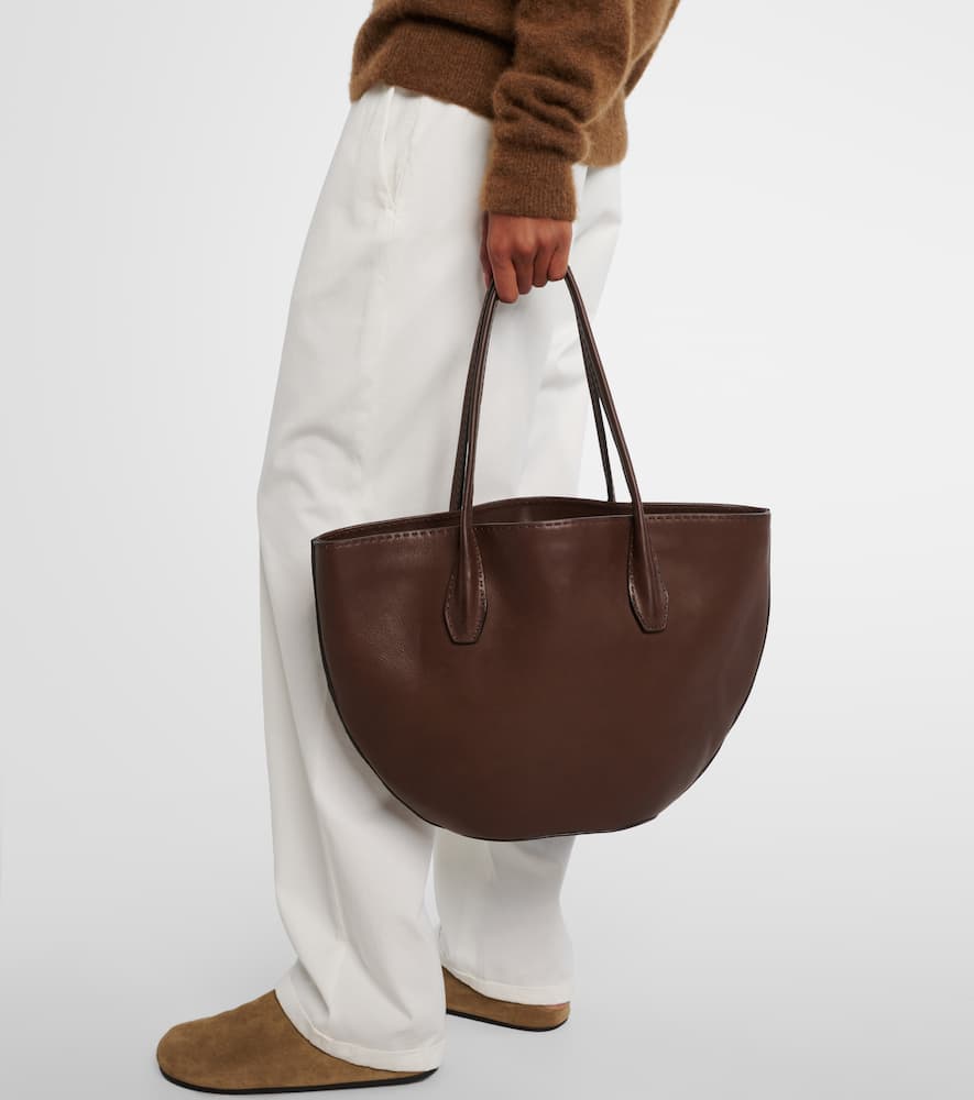 The Row Alger Leather Tote Bag In Brown