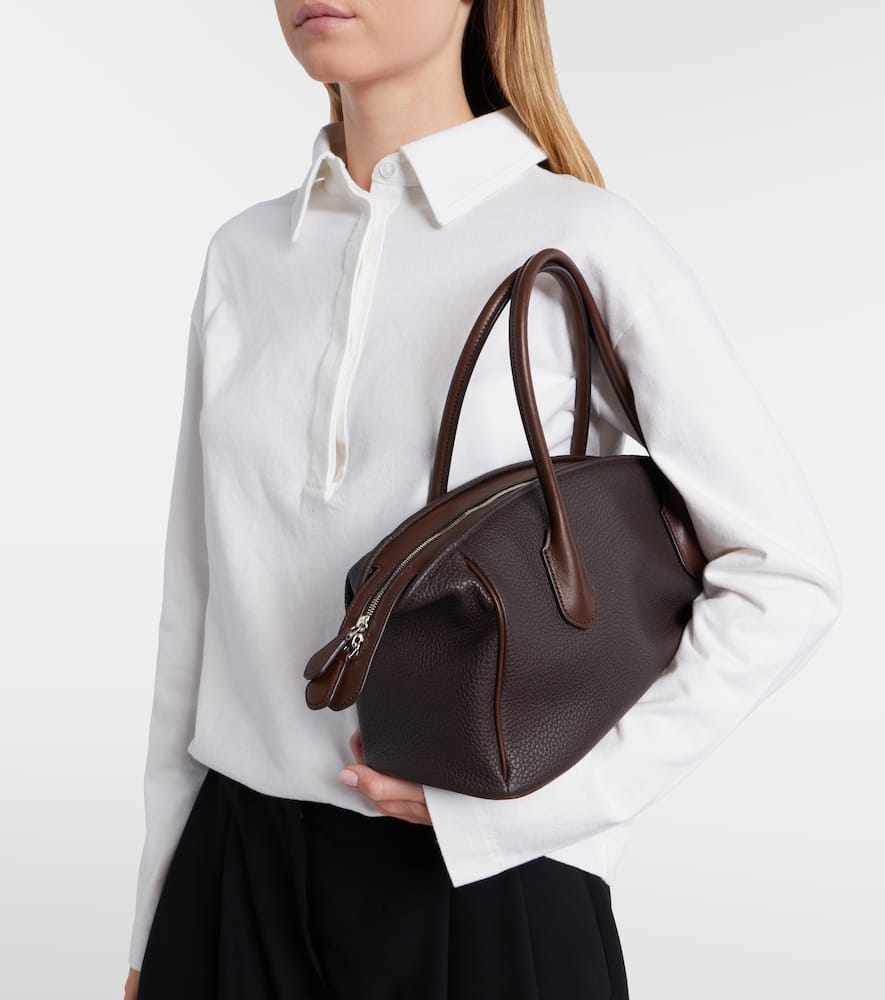 The Row Ewa Leather Tote Bag In Brown