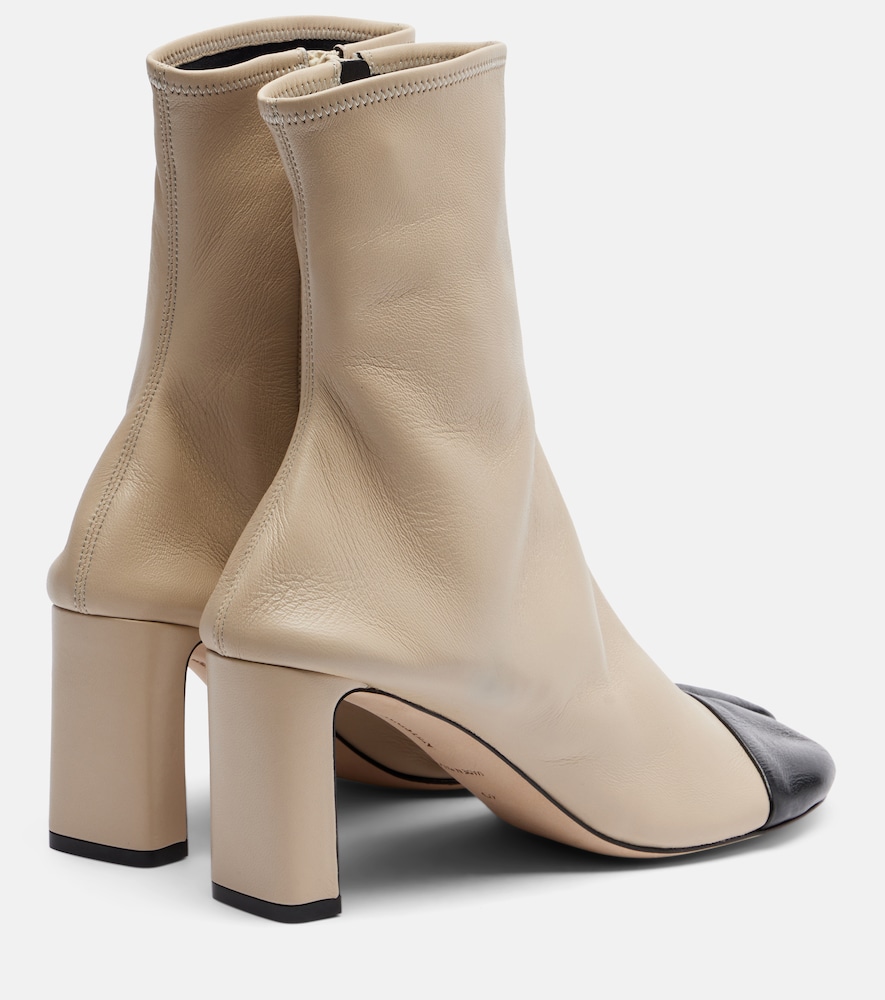  Christen Christen Tabi 75 Leather Ankle Boots 