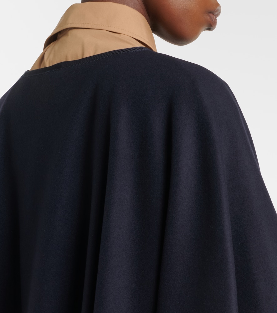  Moncler Moncler Belted Wool-blend Cape 