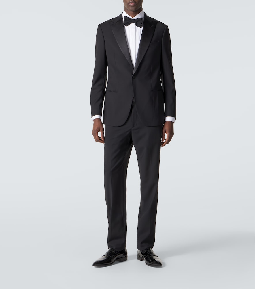  Giorgio Armani Giorgio Armani Single-breasted Virgin Wool Tuxedo 
