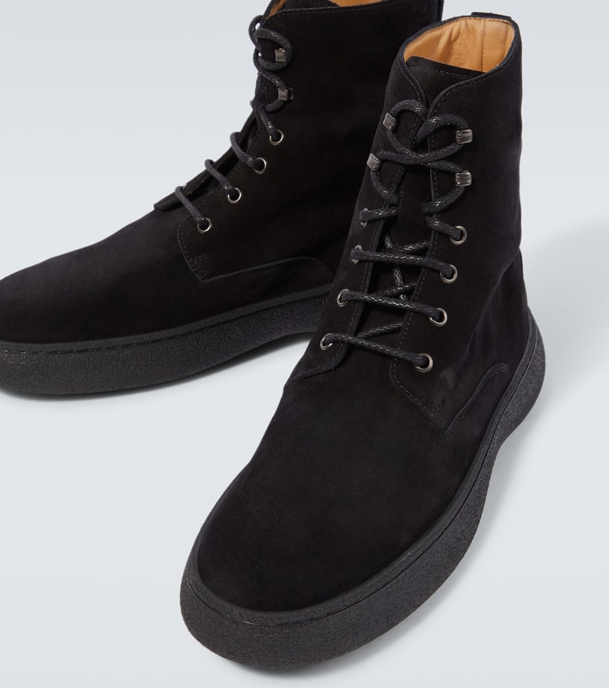 Tod's W. G. Heritage Ankle Boots In Black