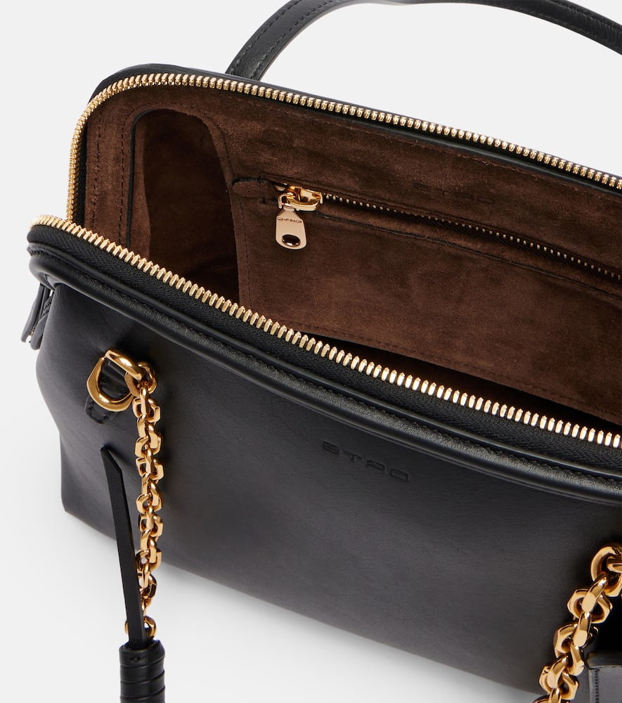 Etro Vela Medium Leather Shoulder Bag In Black