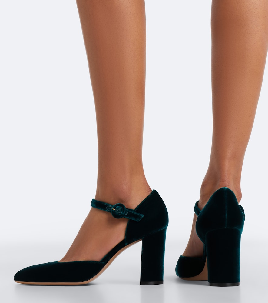 Leopard-Print Velvet Pumps